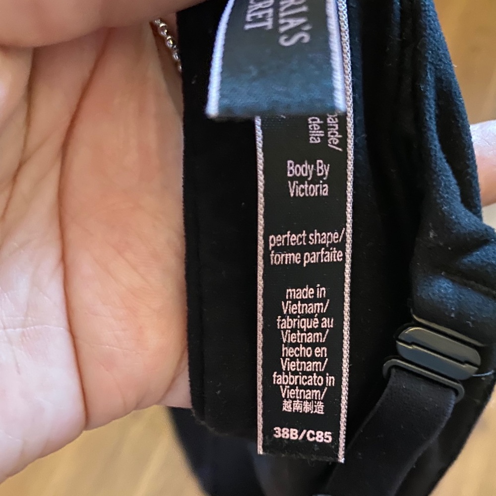 Body By Victoria Perfect Shape Black Bra Size 38B